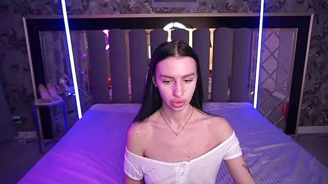 Chatroom XXX en direct de Snow_WhiteeeX