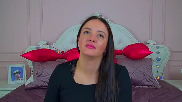 ElinaBellucci লাইভ XXX চ্যাট