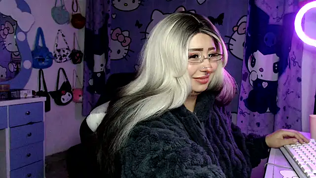 Chat XXX Live lussyevans24