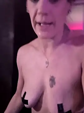 Chatroom XXX en direct de Karlykox69169