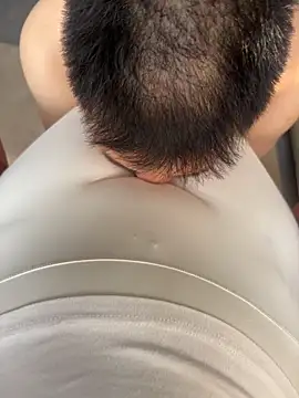 qwe522522 Chat XXX live