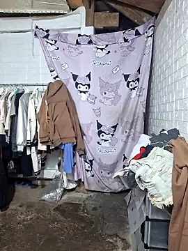 Adela-222 ওয়েবক্যাম শো