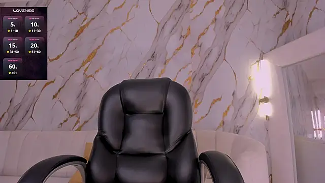 BellaThompsonX's Live XXX Chat