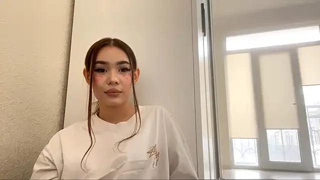 Katerinazz 即時 XXX 聊天