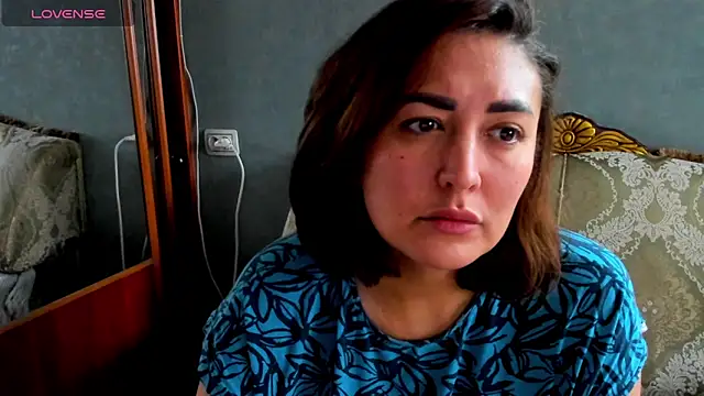 OliviaXXBuckley – Live XXX-chat