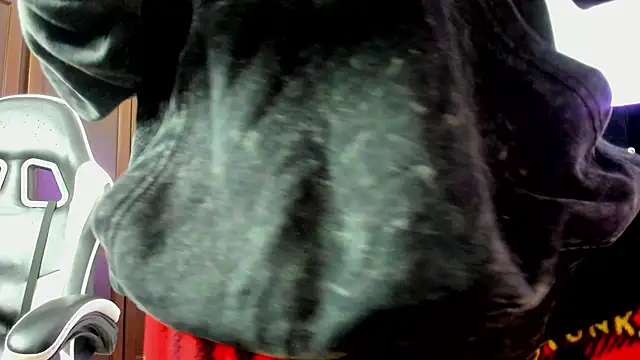 دردشة eren_jeager الجنسية المباشرة