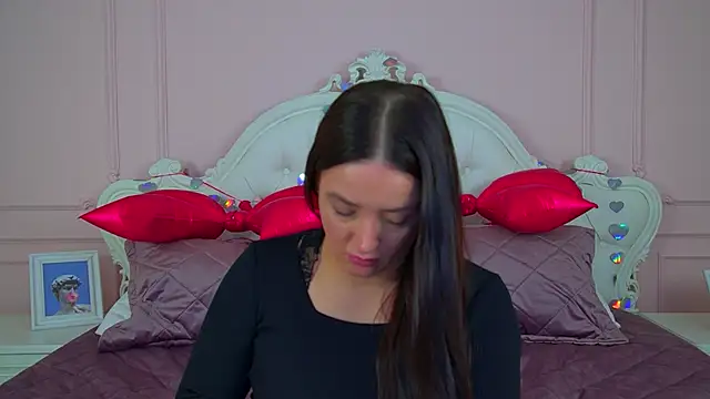 ElinaBellucci Obrolan Langsung XXX