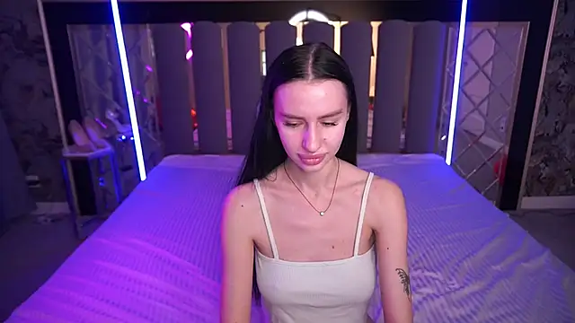 دردشة Snow_WhiteeeX الجنسية المباشرة