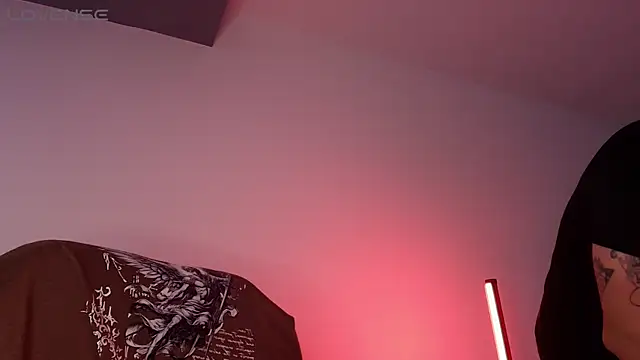 BjornSteel 라이브 XXX 채팅