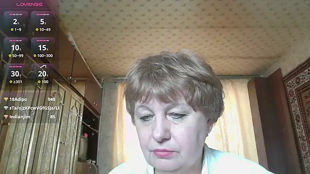 XXX chat uživo modela Casey_peach