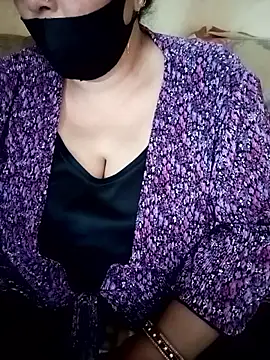 Pokazy przed kamerką – Simran_008