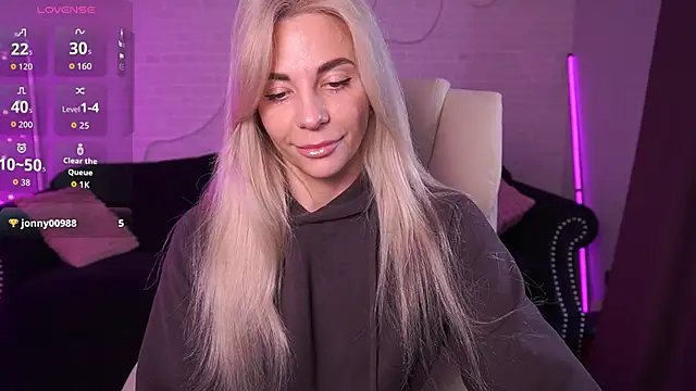 BellaRayyy's Live XXX Chat