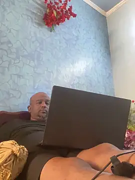 Chat +18 de Dick_6inches_Delhi ao vivo