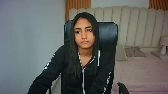 shaneelle 라이브 XXX 채팅