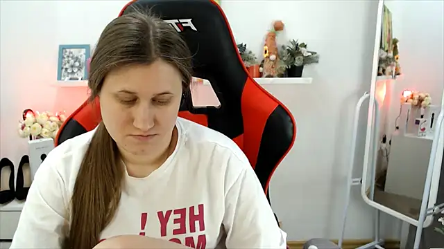 Czat XXX na żywo – Lucky_Lana