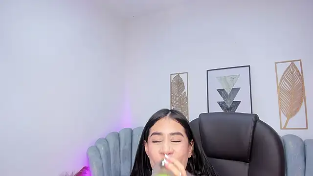 Chat XXX en directo de miranda_crawfor