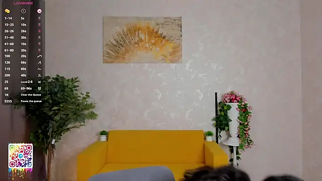 Živý XXX chat FlirtyAura