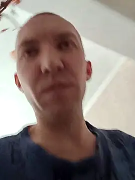 Chatroom XXX en direct de _uncle_Mitya-43_