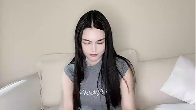 tongtongbaby 网络视讯表演