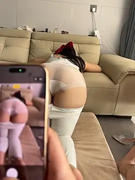 qwe522522 – Naživo XXX chat