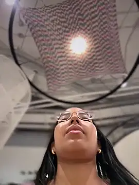 SheenaBrooke webkamerás műsora