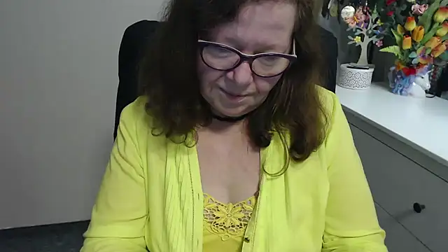 Adelewildx – webcam-show