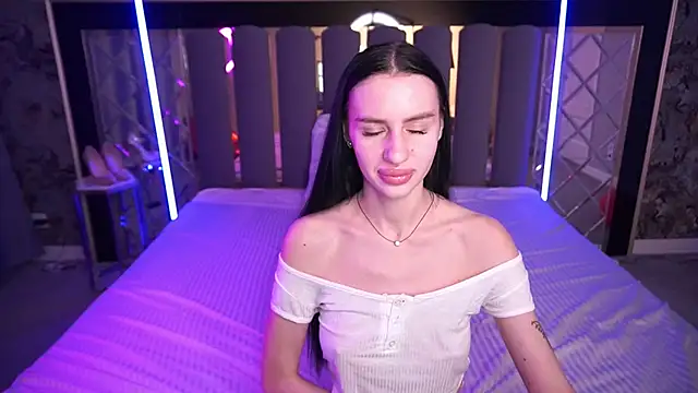 Chat XXX en directo de Snow_WhiteeeX