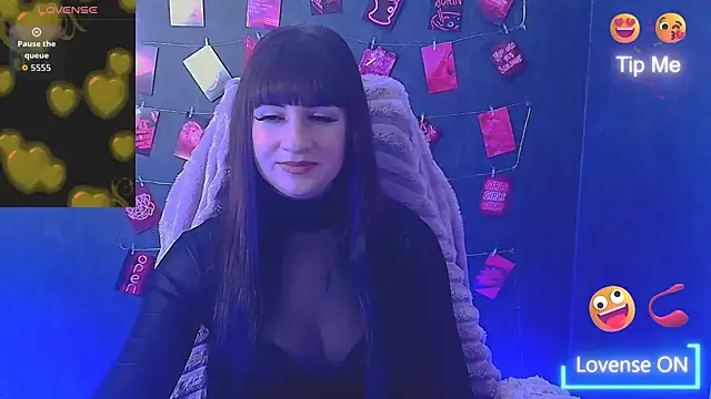 Violla_My Live XXX-chat