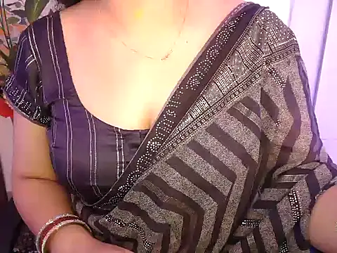 Chatroom XXX en direct de _chitranshi