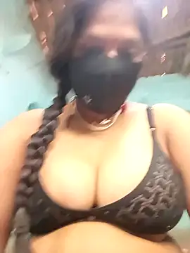 Chat XXX ao vivo de hemayadav111