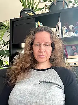 Chat +18 de AnnikaRose ao vivo