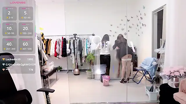 XXX chat uživo modela yangyang-777