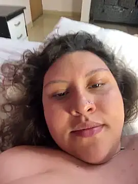 عرض كام Larissa_Antonella