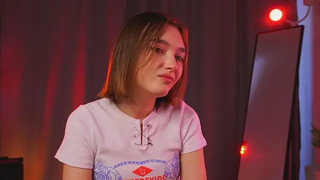 Chat XXX en directo de Leyla_crsh