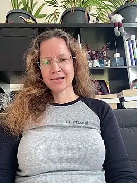 AnnikaRose 라이브 XXX 채팅