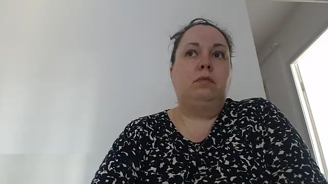 Chat +18 de WendyRhoades ao vivo