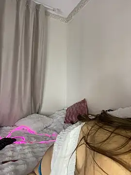 Alyxran Live XXX chat