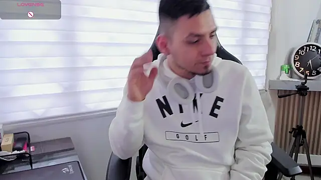 Rick_Adams Live XXX-Chat