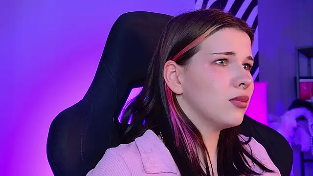 AliceSunday's Live XXX Chat