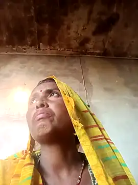 Hot_re83 Adlı Modelin Web Kamerası Şovu