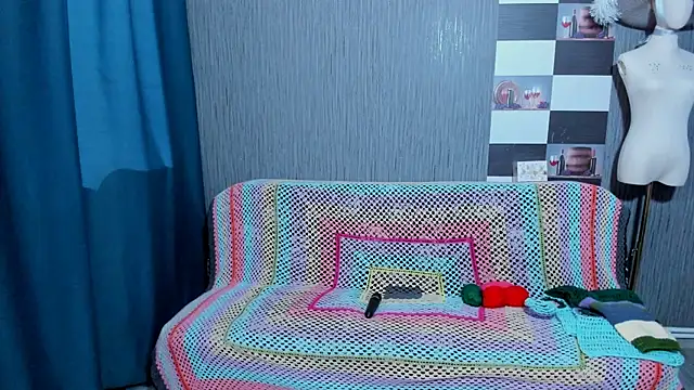 pa1e_pr1ncess élő XXX-chatje