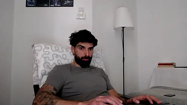 Verycutex's Webcam Show