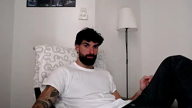 XXX chat uživo modela Verycutex