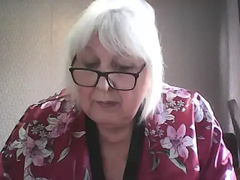 Chat +18 de Alexia64231 ao vivo