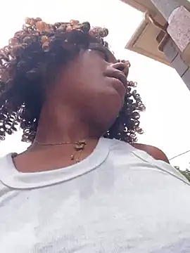 Dellah27 Live XXX Chat