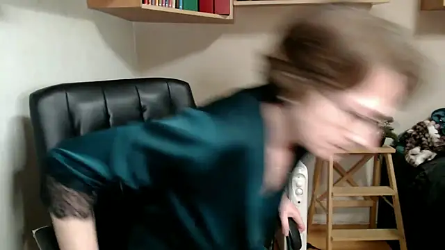 katemodel élő XXX-chatje