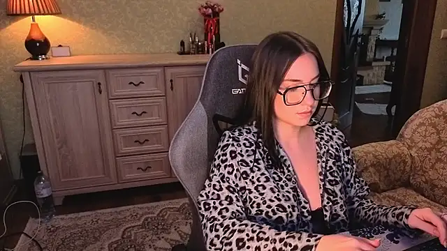 Chatroom XXX en direct de AnneAverry