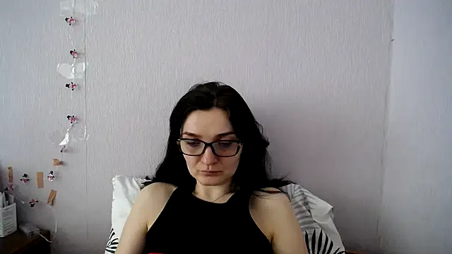 Shiny_gine – Naživo XXX chat