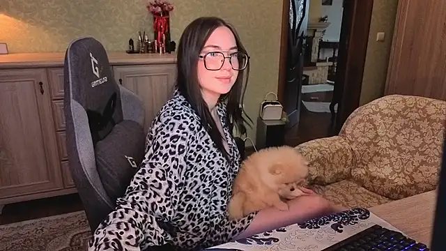 AnneAverry's Live XXX Chat