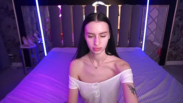 Chat XXX en directo de Snow_WhiteeeX